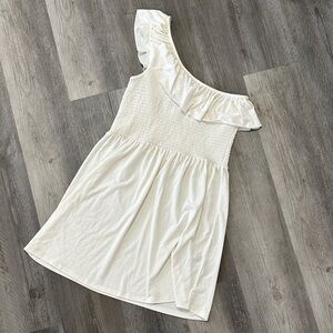 Body Central Cream One Shoulder Dress